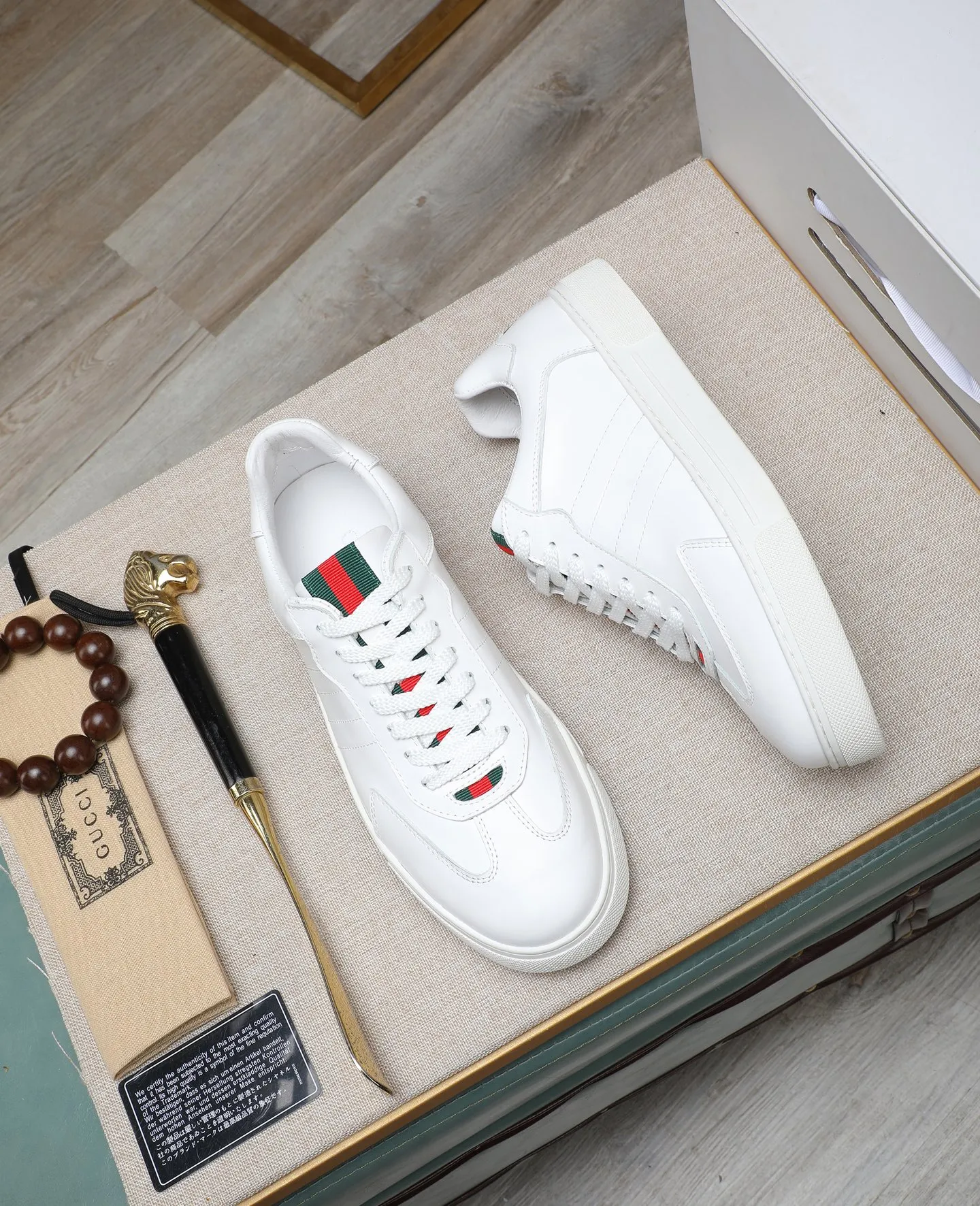 Men's shoes 💰420 GUCCI🔍🔍The latest model is available at the counter simultaneously. Original calfskin imported from Italy, genuine leather lining, (high-end, extravagant and classy) with exquisite workmanship. Sole: Original sole provided by the original factory. ⚠Exclusive double-layer movable molded sole is super comfortable⚠. Photographed in real life. 🎬The real thing is better. 🔍🔍"High quality·Follow the order" code number 38-44